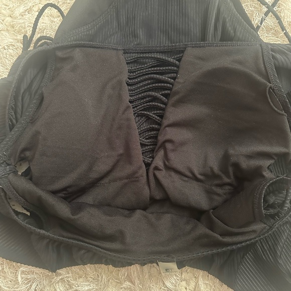 TiniBikini One Piece Ruffle Top Swimsuit, NWT Black, XL - Picture 4 of 9